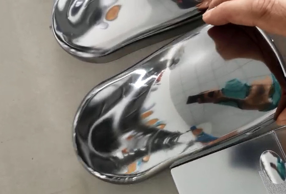 Bonne performance de couverture Résine réfléchissante solide avec effet argenté miroir lisse