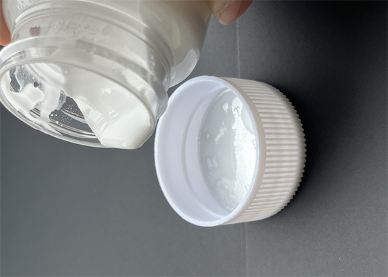 Un bon prix. Émulsion acrylique à base d'eau à haute brillance en utilisant le premier revêtement de bois et le revêtement supérieur en ligne