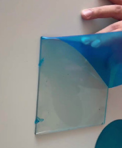 Un bon prix. Résine PU à base d'eau épluchable avec une bonne résistance à l'abrasion et une bonne élasticité en ligne