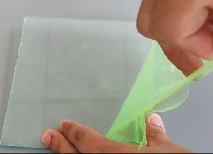 Un bon prix. Couche de surface détachable à base d'eau avec une bonne résistance à l'eau en ligne