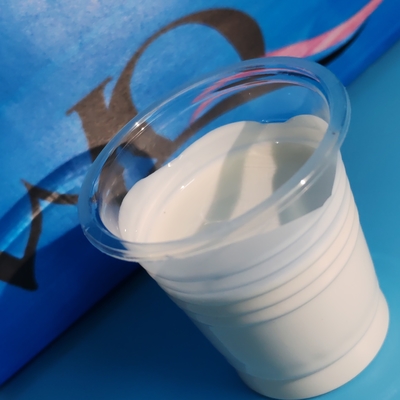 Un bon prix. Émulsion acrylique à base d'eau avec un excellent lustre Excellente résistance initiale à l'eau Bonne résistance à l'eau Forte polyvalence en ligne