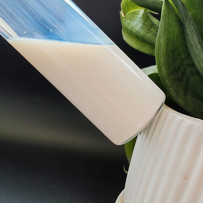 Un bon prix. Résine de polyuréthane de bon nivellement pour revêtement pealable à base d'eau à haute performance en ligne