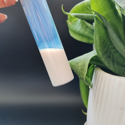 Émulsion époxy à base d'eau à une seule composante pour revêtements métalliques / bois
