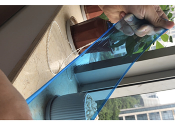 Un bon prix. Excellente protection et pealability revêtement détachable à base d'eau pour le verre métallique en ligne